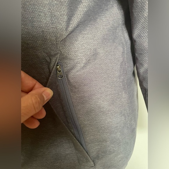 The North Face HyVent hooded jacket, Women’s Medium - Picture 8 of 12